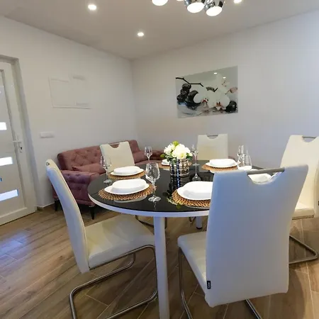 Apartmán Laura *